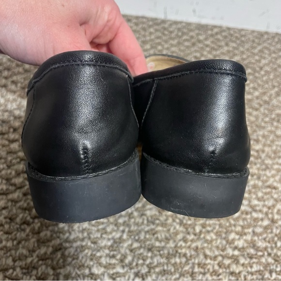 BEAU Today leather loafers with chain link detail - Picture 5 of 11